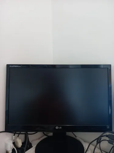 Monitor LG 22' FLATRON