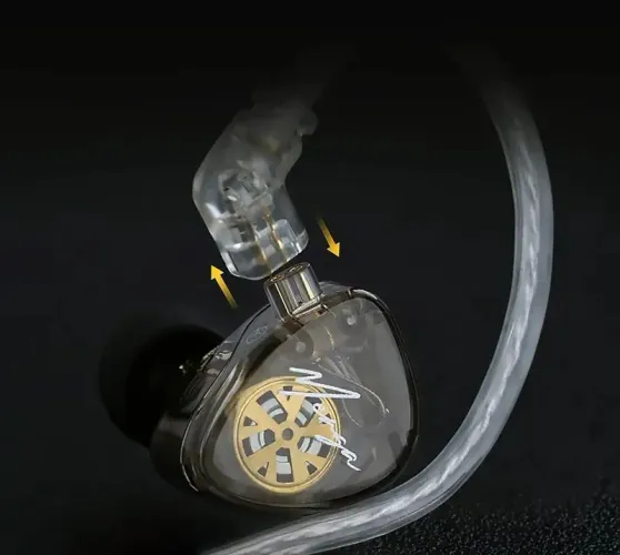 KZ MERGA BASS 4 DRIVERS + CROSSOVER