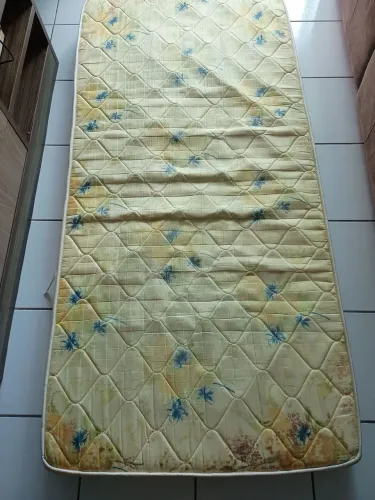 Colchão Solteirão, usado D20