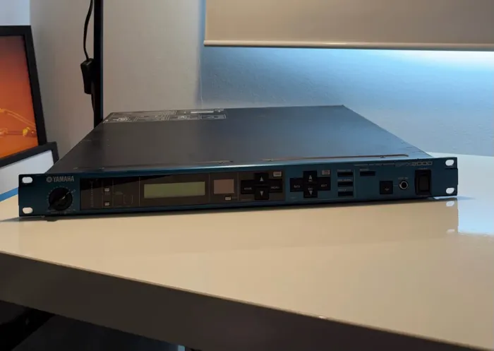 Yamaha SPX 2000