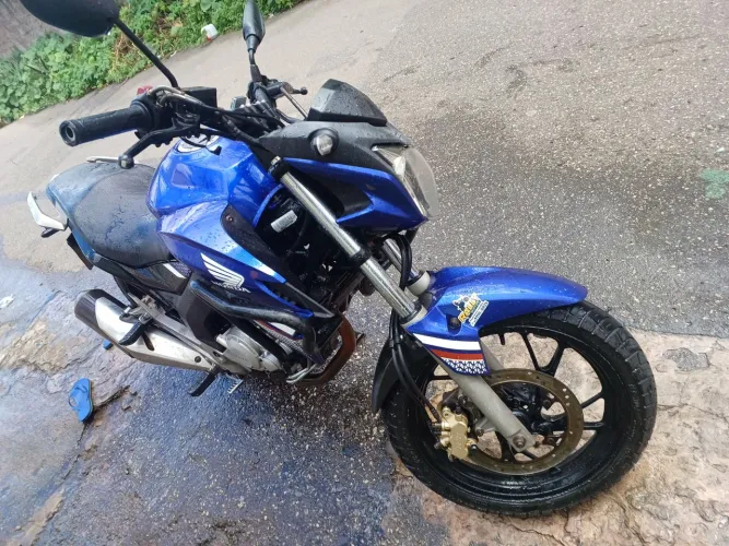 Cb twister pra venda 