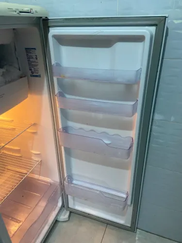 Geladeira cônsul