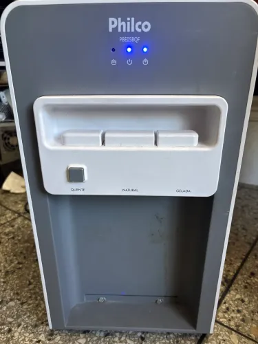Bebedouro de mesa Philco