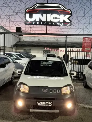 Fiat Uno Attractive 1.0 EVO Fire Flex 8V 5P 2011