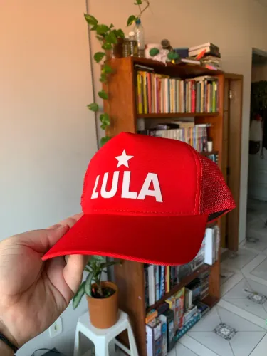 Chapéu caminhoneiro Lula 2026 eleições