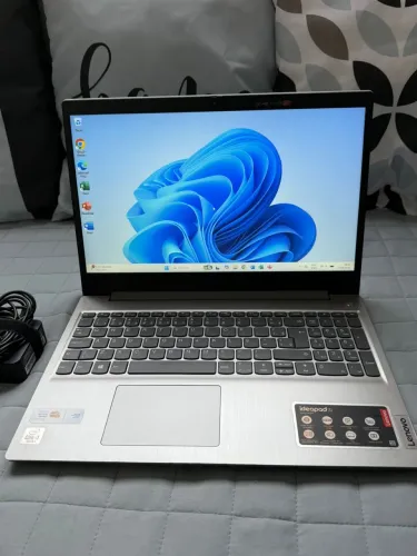 Notebook Lenovo i3 10 geração Ssd 256gb