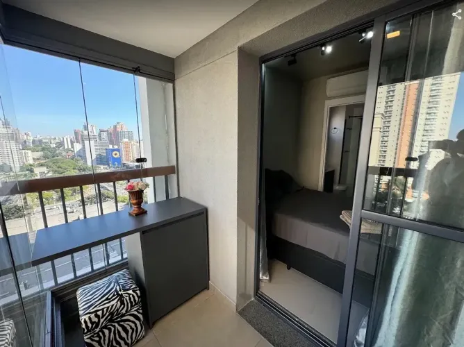 Studio de 28m2, mobiliado  no UWIN Brooklin, São Paulo/SP