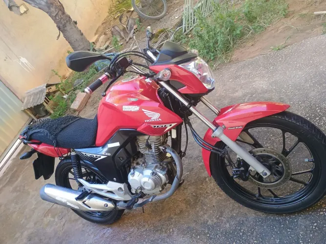 Moto cg fan 160