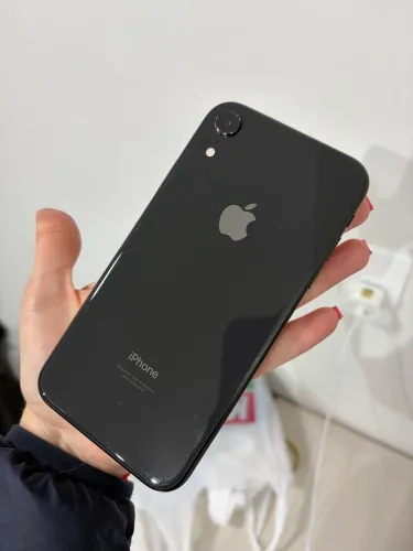 iPhone XR 128GB preto