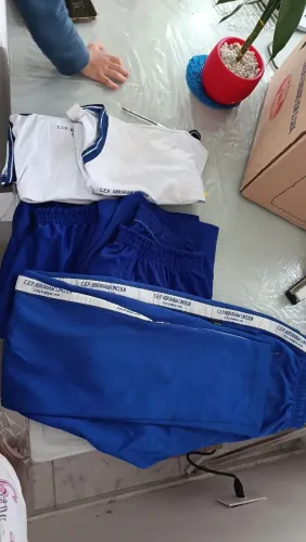 Uniforme escolar