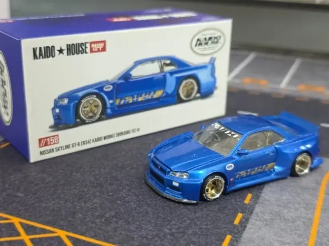 Nissan Skyline GT-R R34 - MiniGT Kaido House