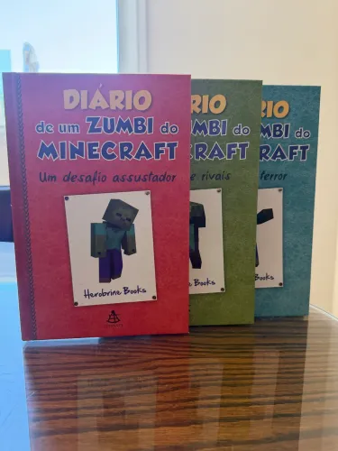 Diário de um Zumbi do Minecraft - Livros 1, 2 e 3 - Novo