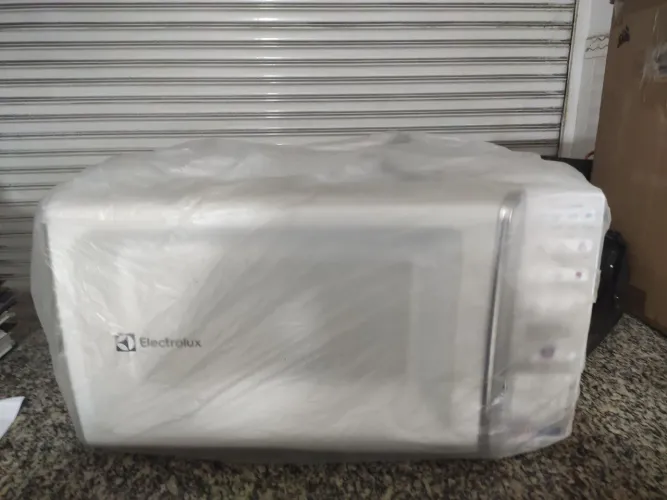 Microondas Electrolux MEO44 34l NOVO