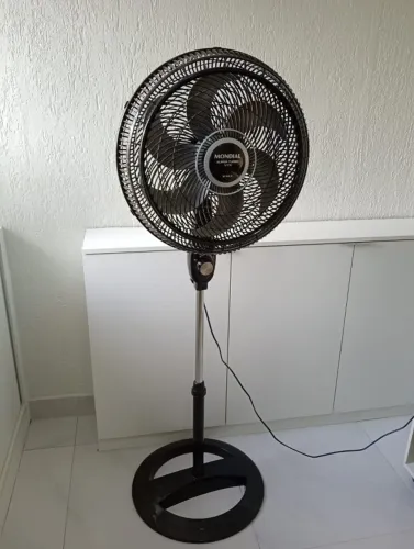 Ventilador de coluna Mondial SUPER TURBO VTX 8 PAS 50cm
