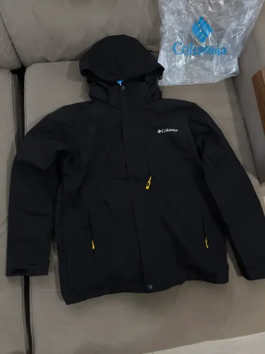 Jaqueta Columbia 3 em 1 (nova) medidas na descrição 
