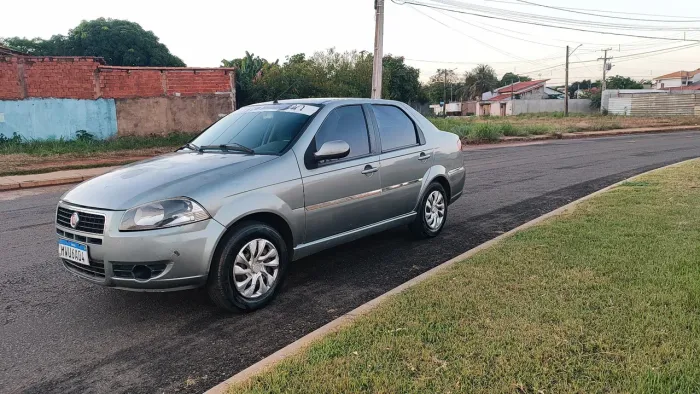 Fiat Siena EL Celeb. 1.4 MPI Fire Flex 8V 4P 2012