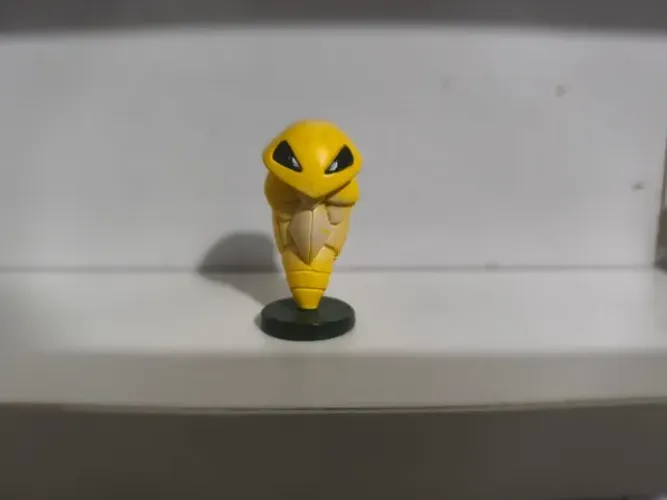 Pokemon Miniatura Tomy Kakuna - 1 Peça