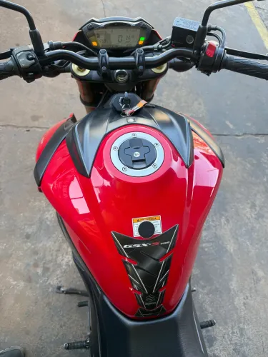 Gsx-s 750cc