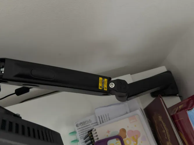 MONITOR LG 24? - 180ghz - DOIS MESES DE USO - COM SUPORTE HIDRÁULICO