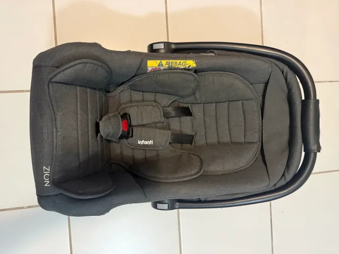2 Bebê Conforto Infantil Zion