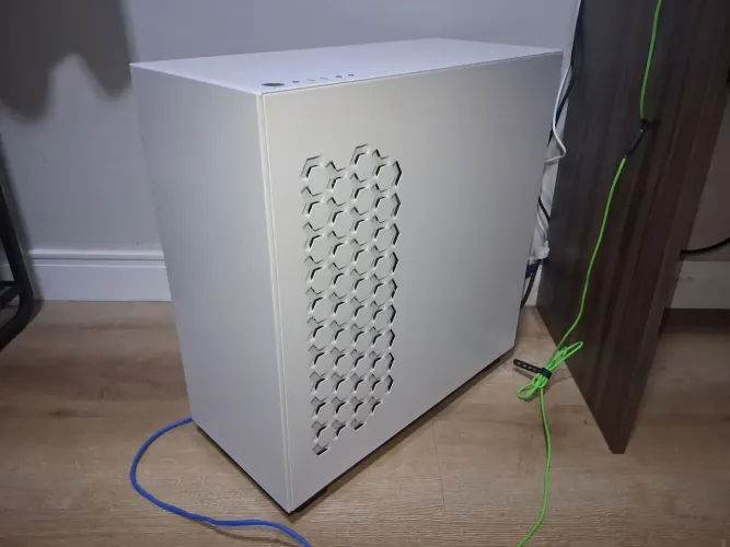 Gabinete sharkoon pure steel branco 