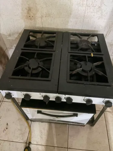 Vendo coifa industrial e fogão industrial