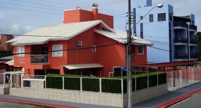 Hotel/Motel/Pousada para venda possui 545 metros quadrados com 10 quartos