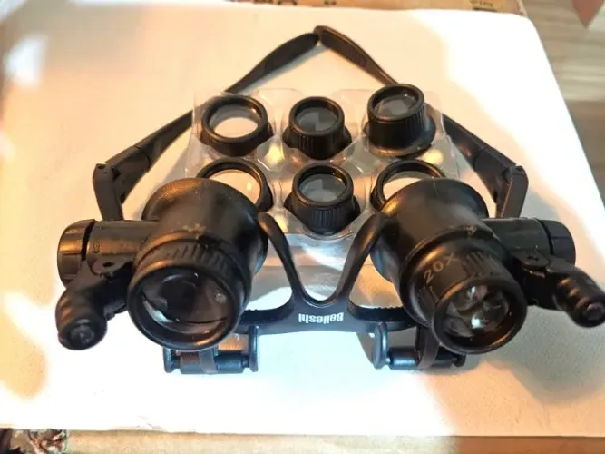 Óculos lupa binocular de cabeça com LED