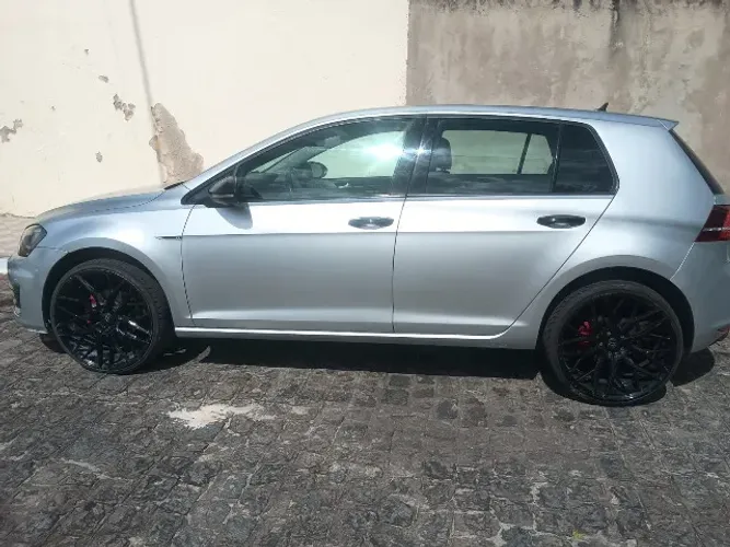 Volkswagen Golf Highline 1.4 TSI 140cv Aut. 2015