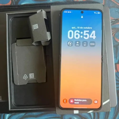 Samsung Galaxy Z Flip7 FE 5G