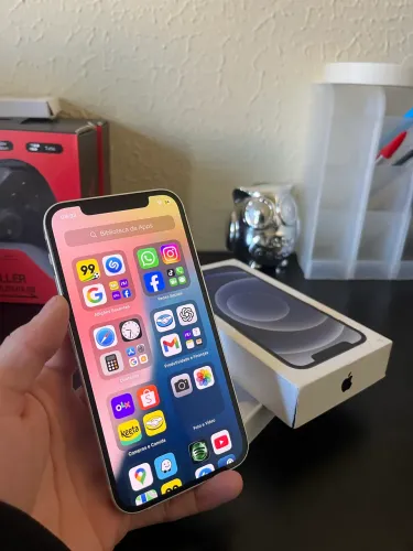 Iphone 12 em perfeito estado