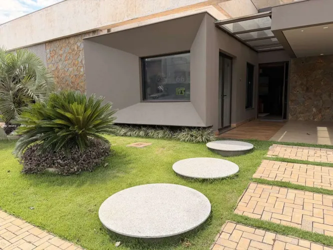 Casa em Condomínio para Venda em Campo Grande, Residencial Damha III, 4 dormitórios, 4 suí