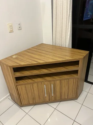 Rack para TV e acessórios