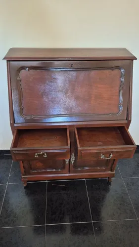 Escrivaninha antiga madeira alto padrão 