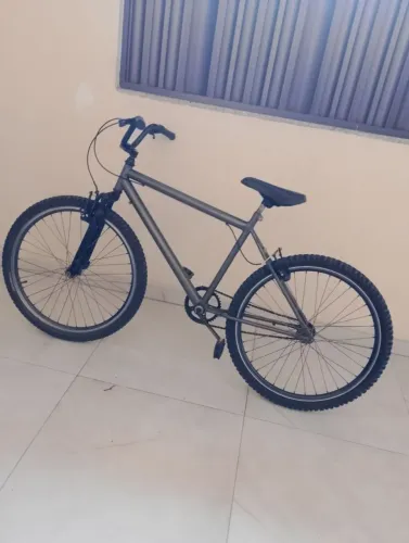 Bicicleta aro 26 top 