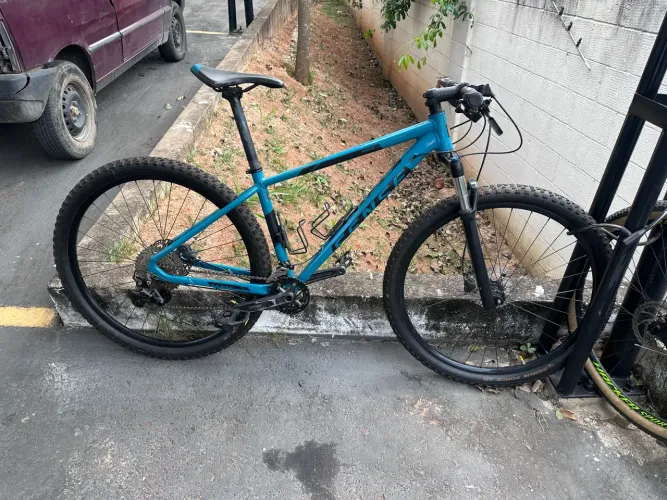 Bicicleta Sense Rock Evo 20V