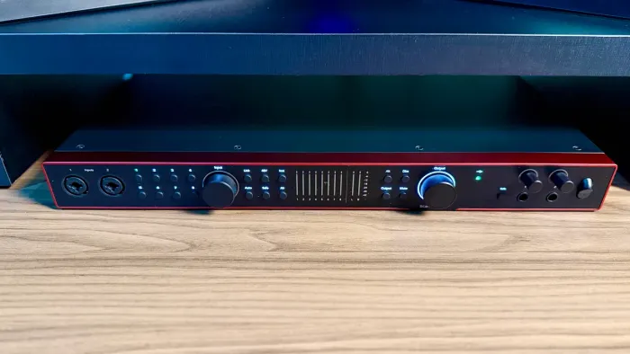 Placa de Audio Focusrite 18i20 (4ª ger.)