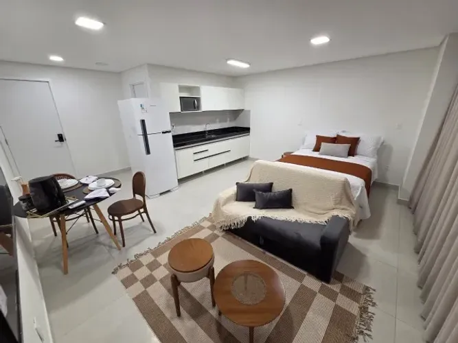 Alugo flat mobiliado em Manaíra, novo, recém decorado! Próximo ao Manaíra Shopping.