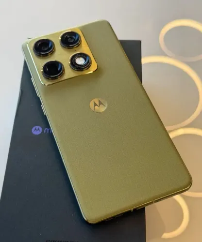 Motorola Signature
