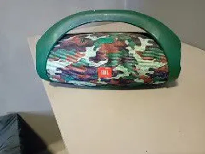 JBL boomsbox
