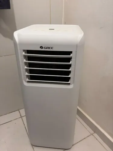 Ar-condicionado portátil Gree - 10.000 BTUs