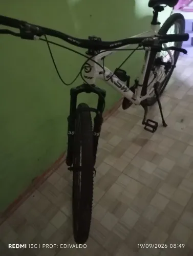Bicicleta de alumínio quadro 21 aro 29 banca