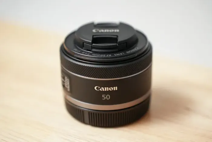Lente Canon RF 50mm 1.8 STM - Nova Nunca Usada