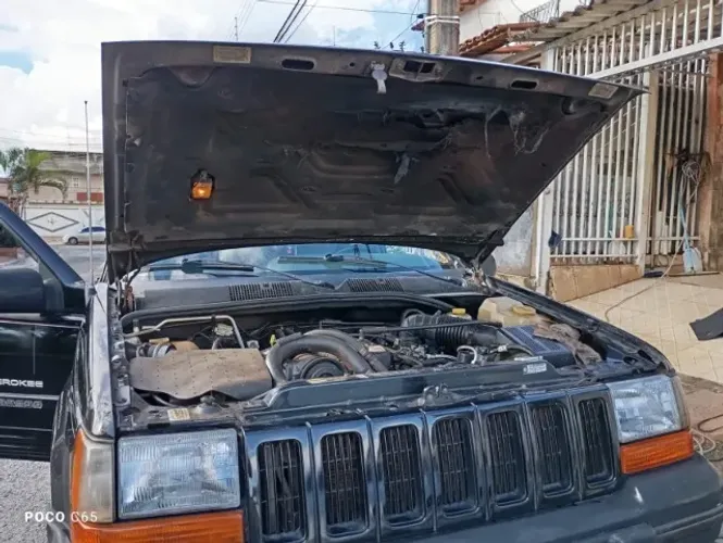 Jeep Grand Cherokee Laredo 4.0 Aut. 1998