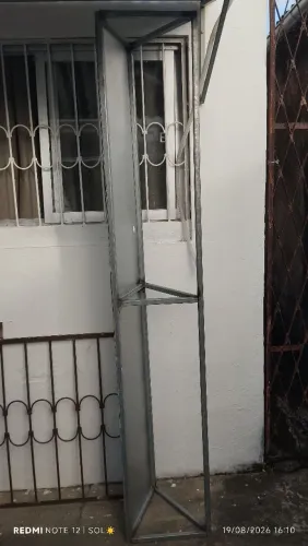 Estrutura de Metalon.