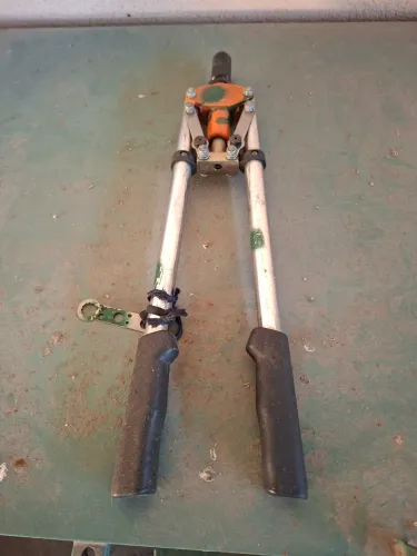 Rebitadeira profissional tramotina industrial