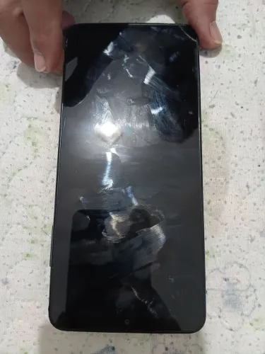Telefone para fetirada de peças