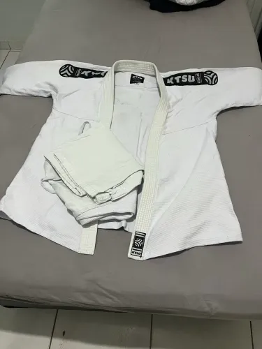 Kimono jiu jitsu A2 branco 