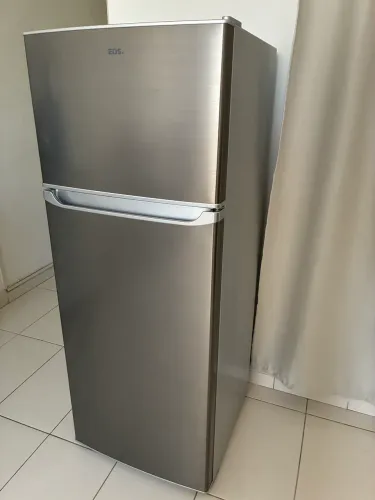 Geladeira EOS