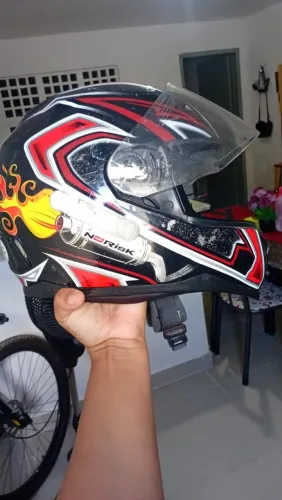 Capacete norisk